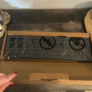 Dell Wired Keyboard - KB216 - US English - Black